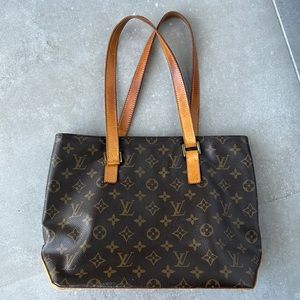 AUTHENTIC LOUIS VUITTON. Cabas Piano shoulder bag.